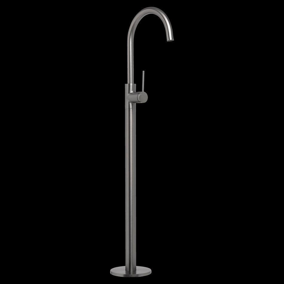 VENEZIA FREESTANDING BATH FILLER