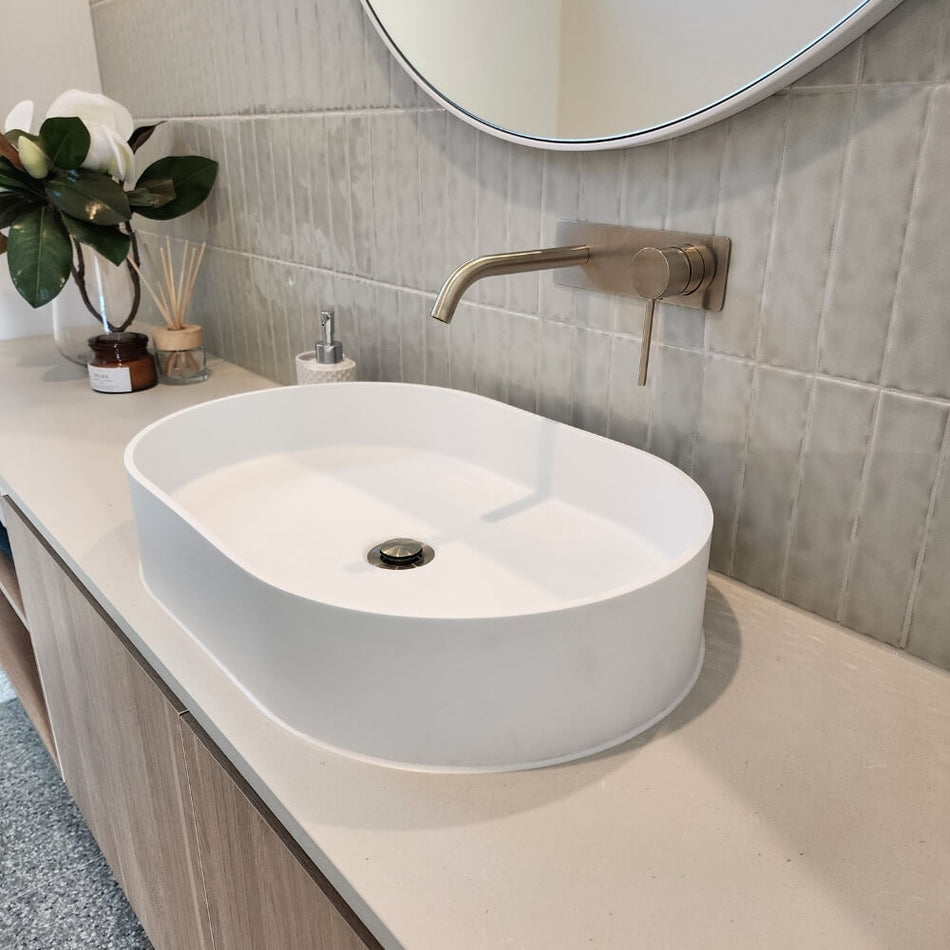 PLATI SOLID SURFACE BASIN