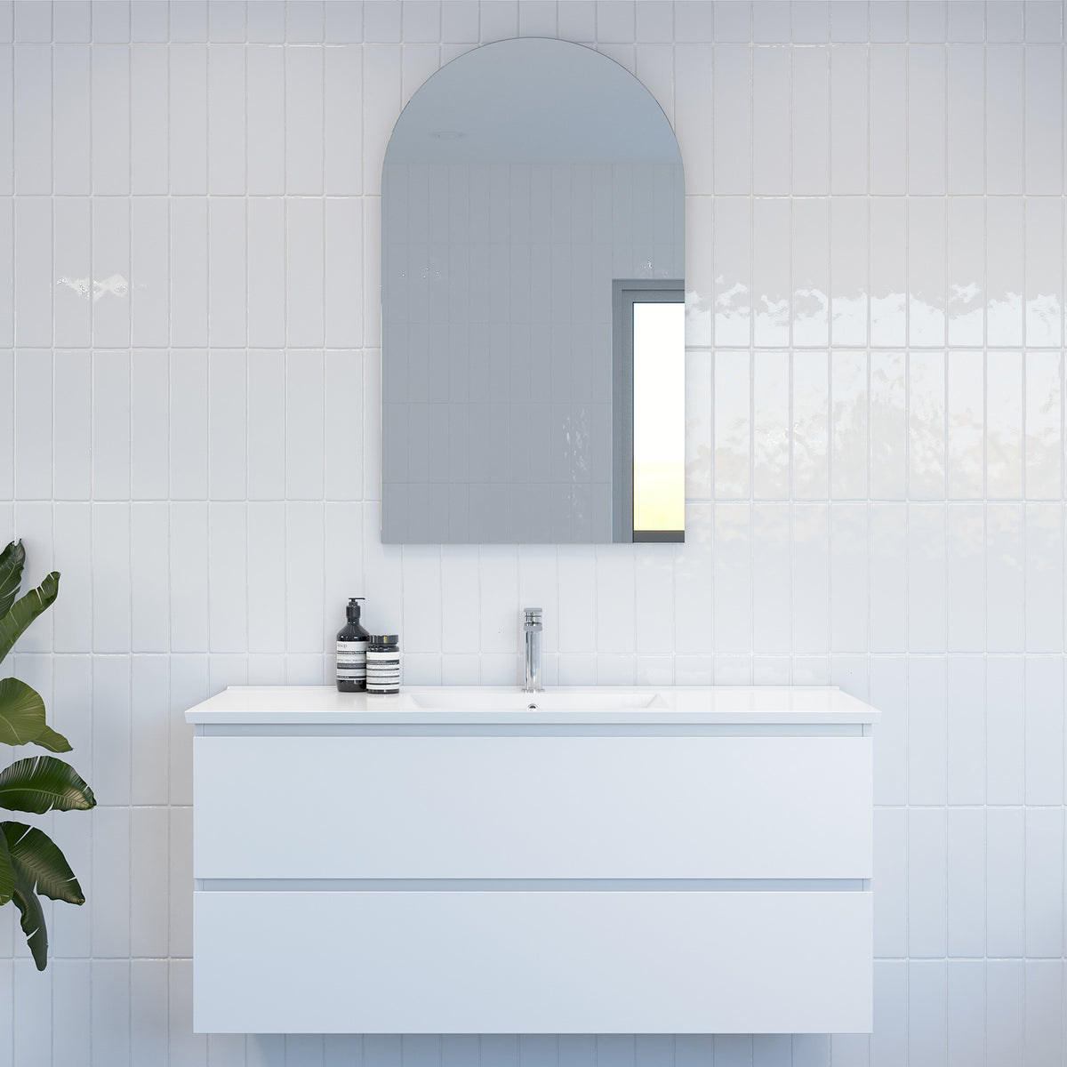 NEVADA PLUS - WALL HUNG