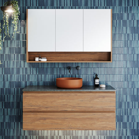 NEVADA PLUS - WALL HUNG